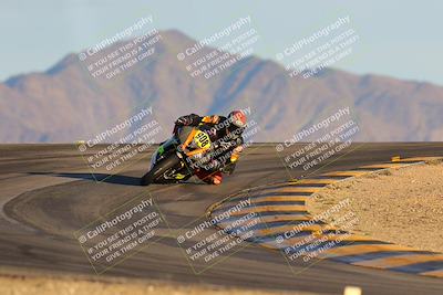 media/Dec-16-2023-CVMA (Sat) [[bb38a358a2]]/Race 13 Amateur Supersport Middleweight/